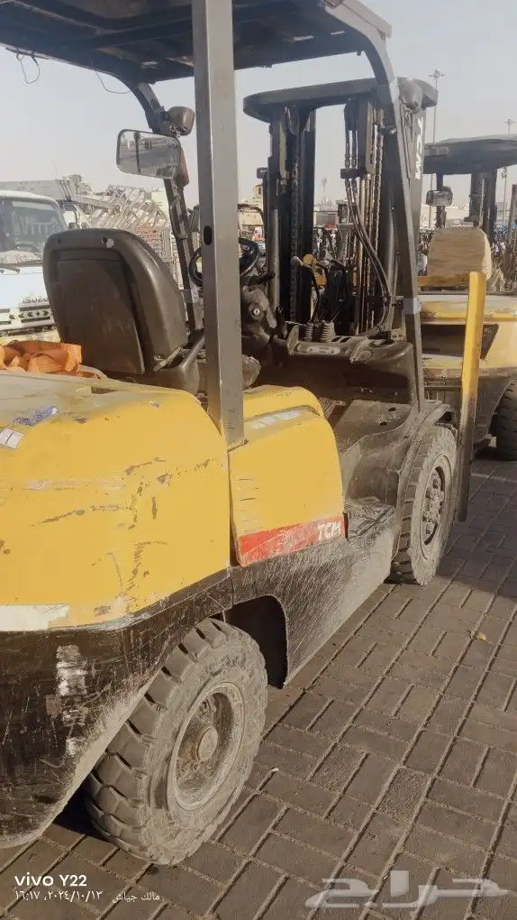 فوركلفت رافعة شوكية للإيجار اليومي والشهري 6