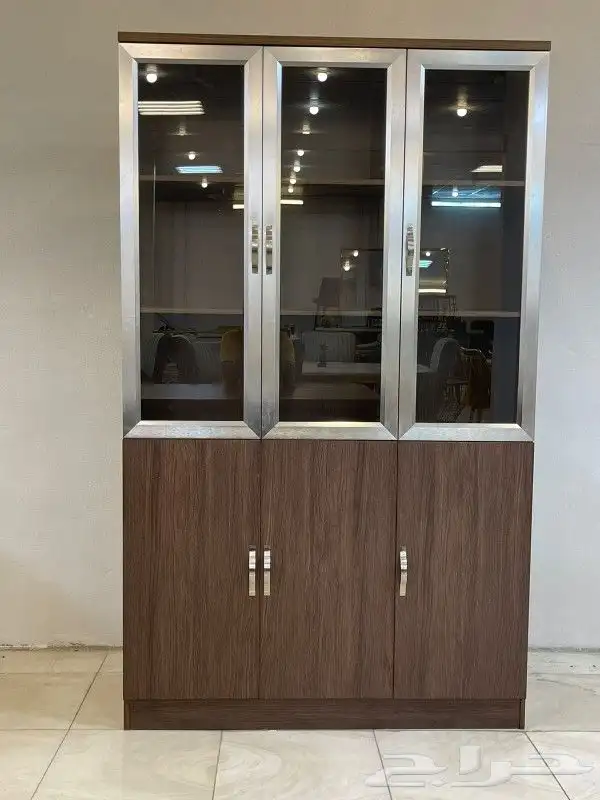 مكاتب فخمه وجوده عاليه 13