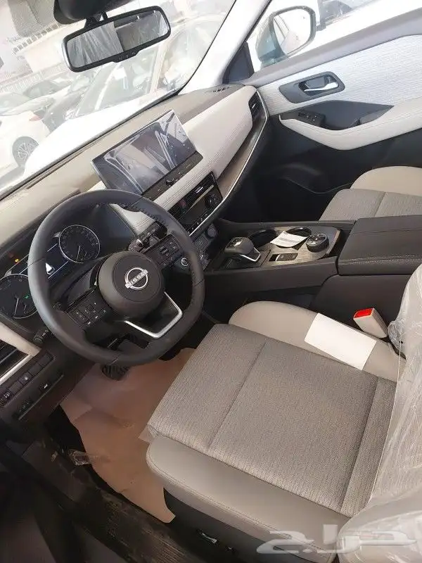 نيسان اكستريل نص فل SV بلس 2024 5
