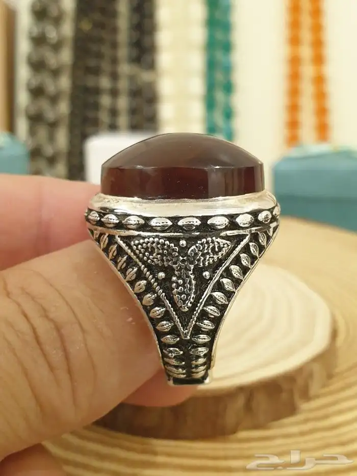 خاتم عقيق يماني كرزي فاخر ومميز 2