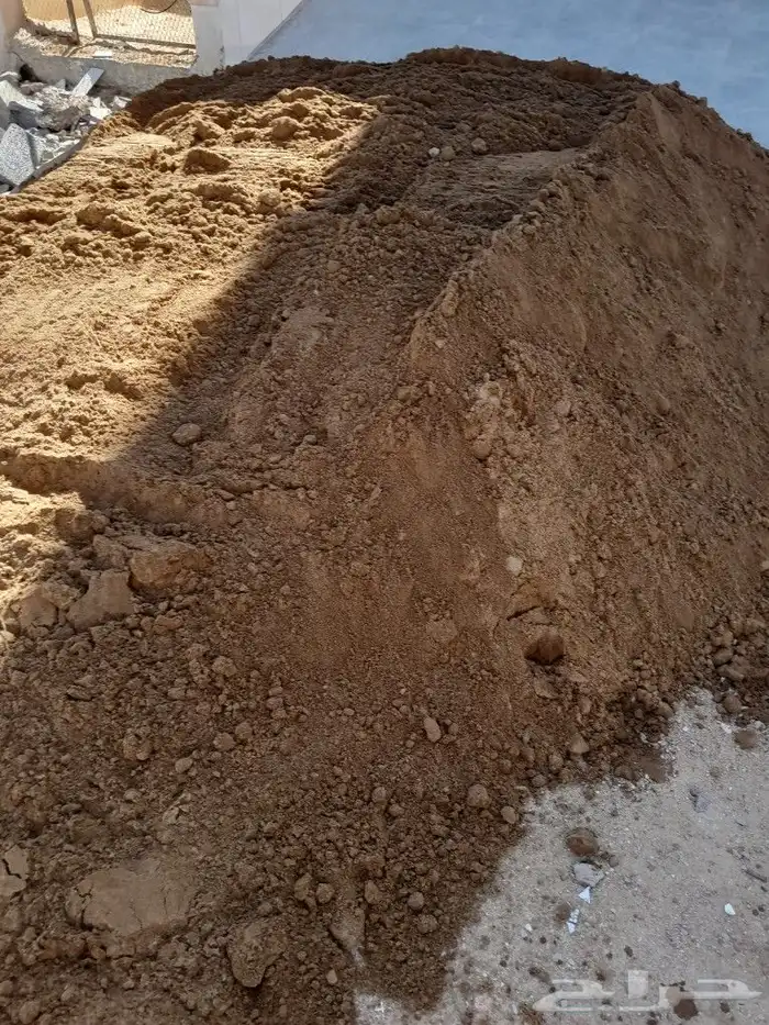 تربه زراعيه ترله ودينه رمل احمر توريد جميع مواد البناء 1