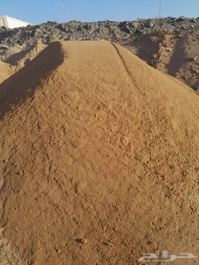 تربه زراعيه ترله ودينه رمل احمر توريد جميع مواد البناء 3