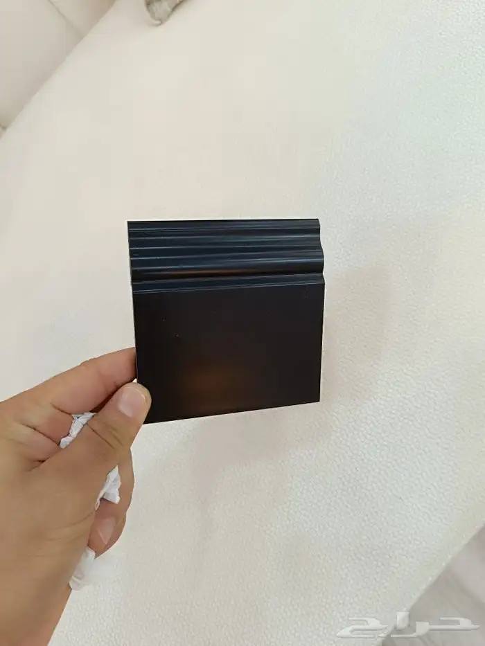 نعلة اسود للبيع ب سعر جملة 4