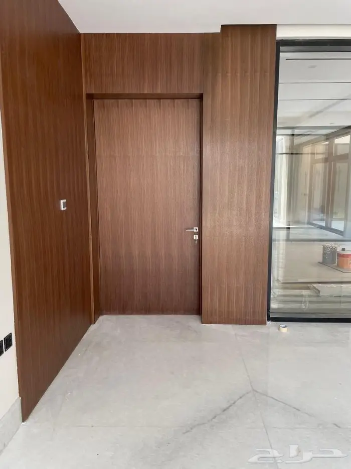 ابواب وديكورات خشبية 3