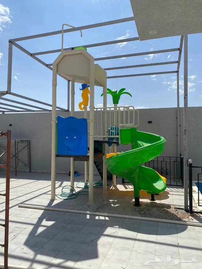 العاب مائية اربعه بوصة 9