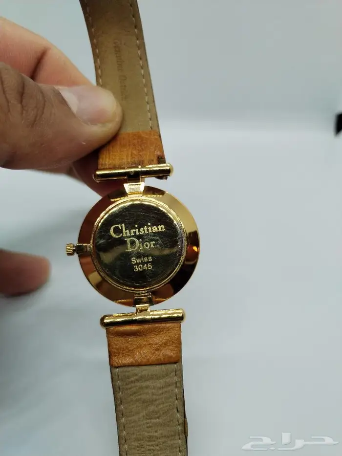 ساعة كريستيان ديور نسائي 3