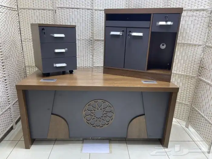 مكاتب فخمه وجوده عاليه 26
