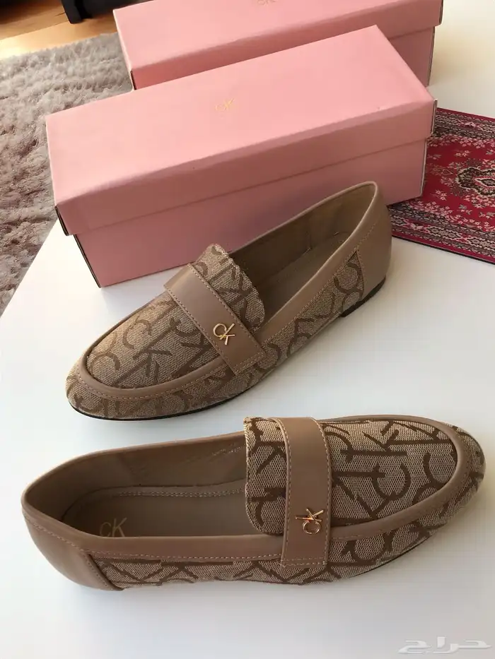 فلات ولوفر نسائي ماركات درجة اولي 55