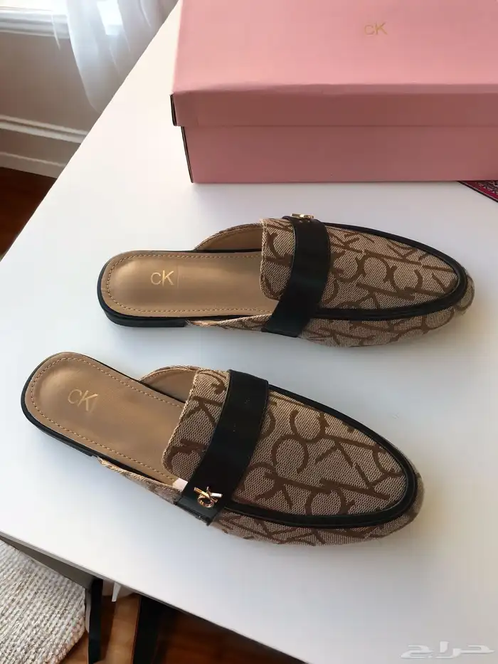 فلات ولوفر نسائي ماركات درجة اولي 65