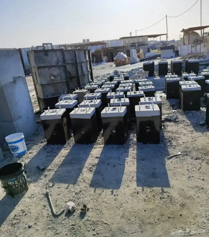 اعمدة أناره مضلع دائرية الشكل أعمده جماليه 13