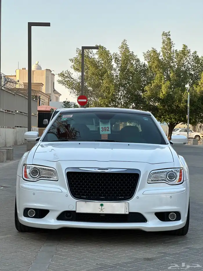 كرايسلر srt8 موديل 2014 (( تم البيع )) 0