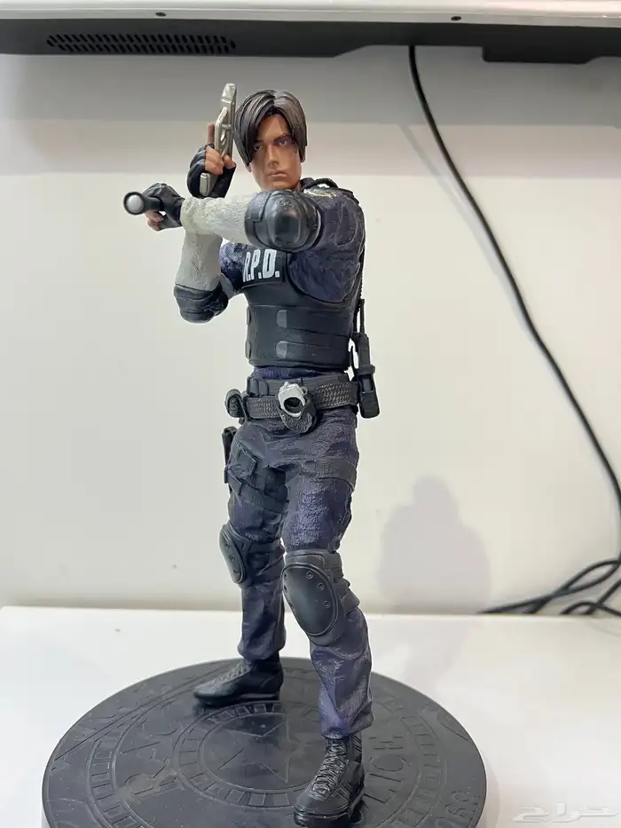 مجسم figure شخصية Resident evil 0