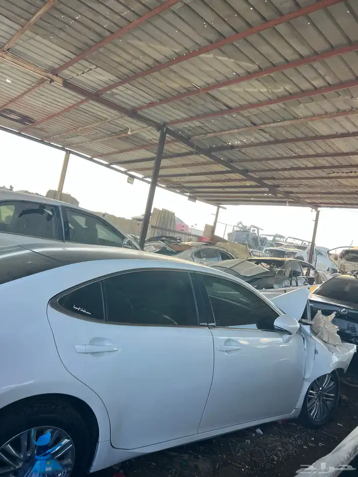 تشليح قطع غيار لكزس es430 2008 مصدوم 6