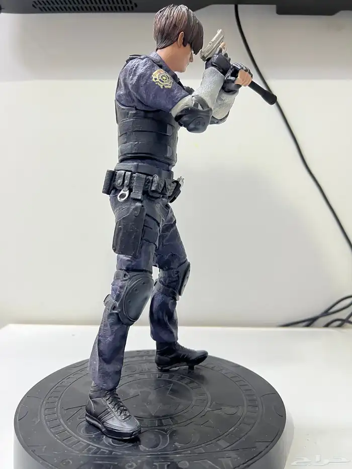 مجسم figure شخصية Resident evil 1