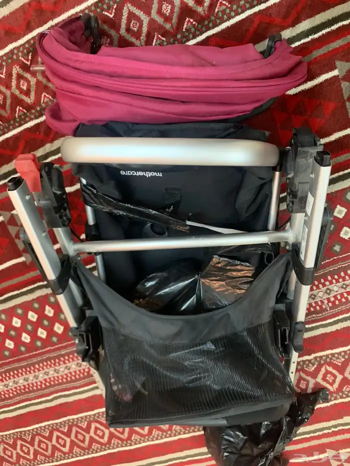 عربة اطفال مذر كير 1