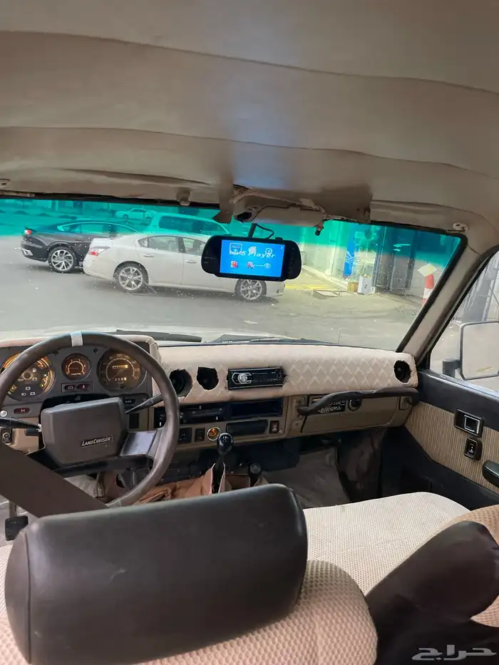 لاندكروزر 1985 9