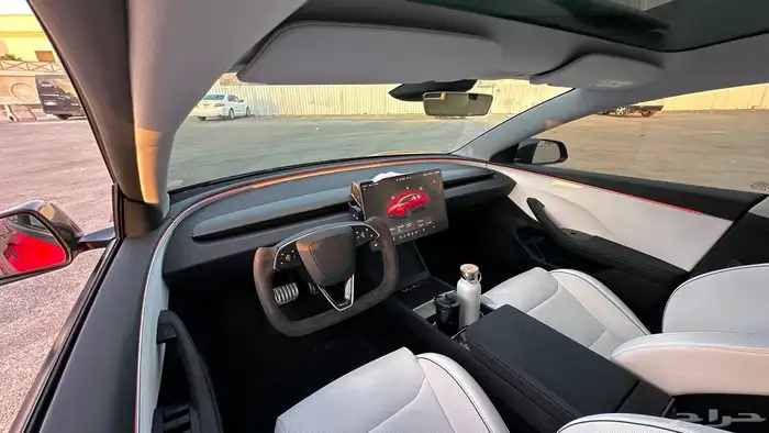 2024 تسلا مودل 3 برفورمنس   Tesla Model 3 Performance 5