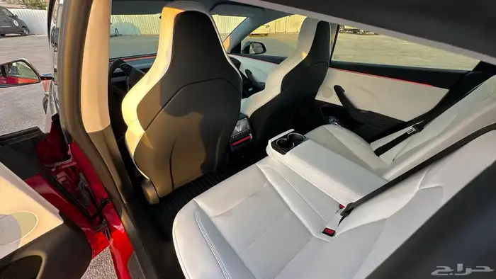 2024 تسلا مودل 3 برفورمنس   Tesla Model 3 Performance 7