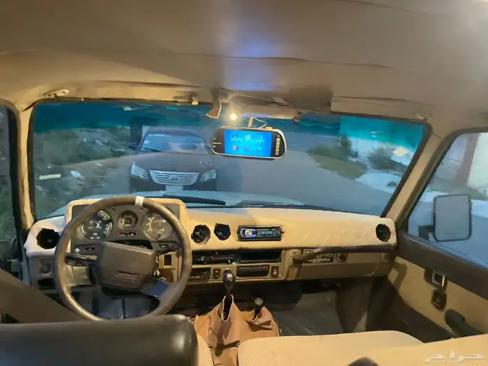 لاندكروزر 1985 15