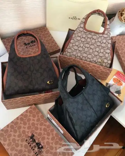 اكسسوارت نسائيه ورجاليه ماركا متنوعه بافضل اسعار وشنط ماركه 15