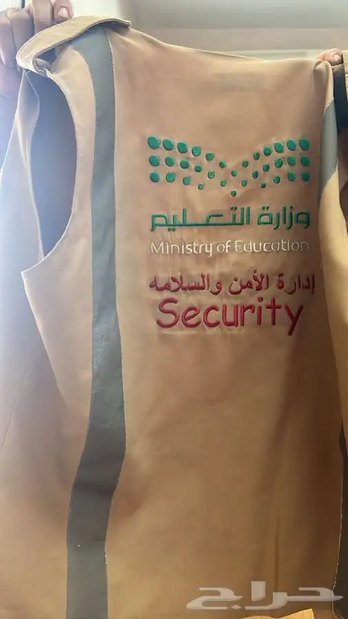 مطلوب مصمم ع مكينه تطريز 92