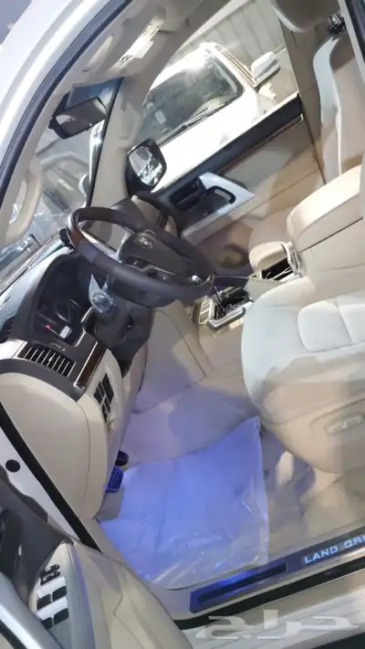 لاندكروزر GXR 2016 6