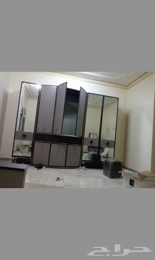 نجار غرف النوم فك و تركيب وصيانة الدوليب وتركيب المكاتب 0