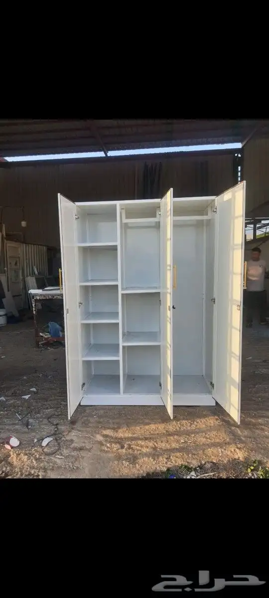 تفصيل دواليب غرف نوم مطابخ شبابيك ابواب خشب المنيم 5