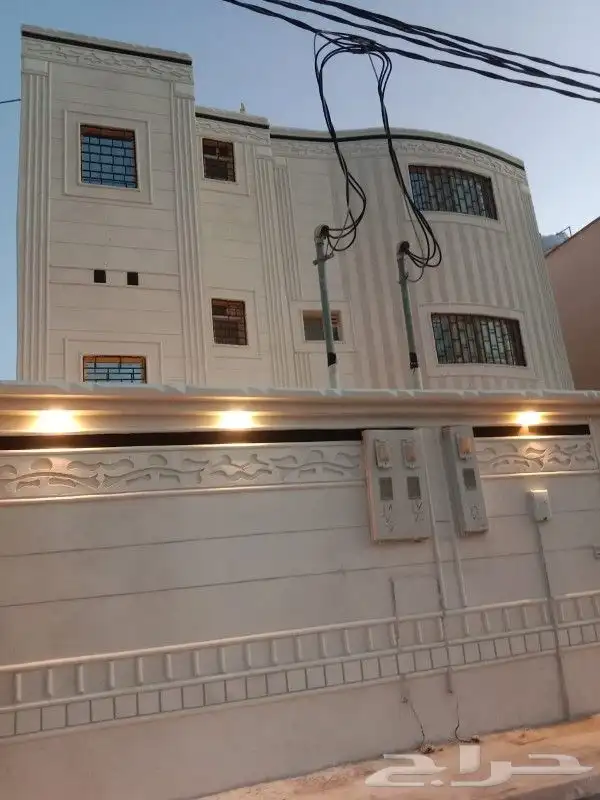 لياسه ملونه بشكل الحجر الطبيعي 3