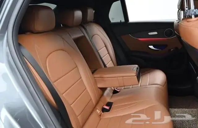 مرسيدس GLC300 موديل 2020 12