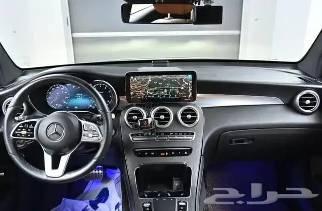 مرسيدس GLC300 موديل 2020 9