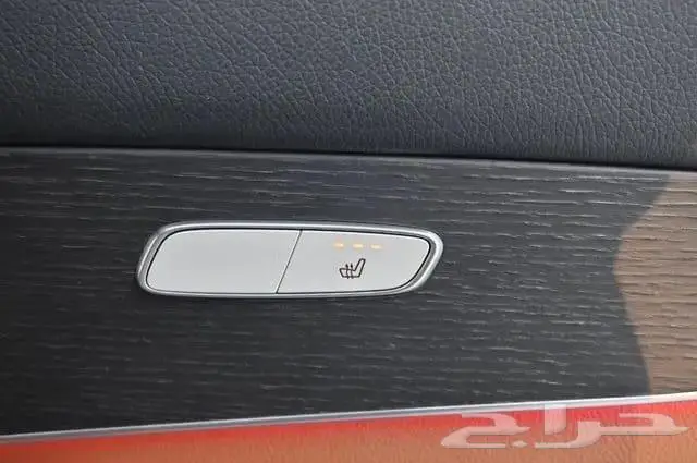 مرسيدس GLC300 موديل 2020 6