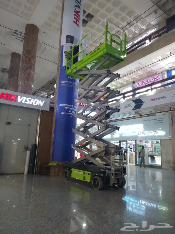 سيزر لفت للايجار سيزرلفت للايجار scissor lift for rent 2