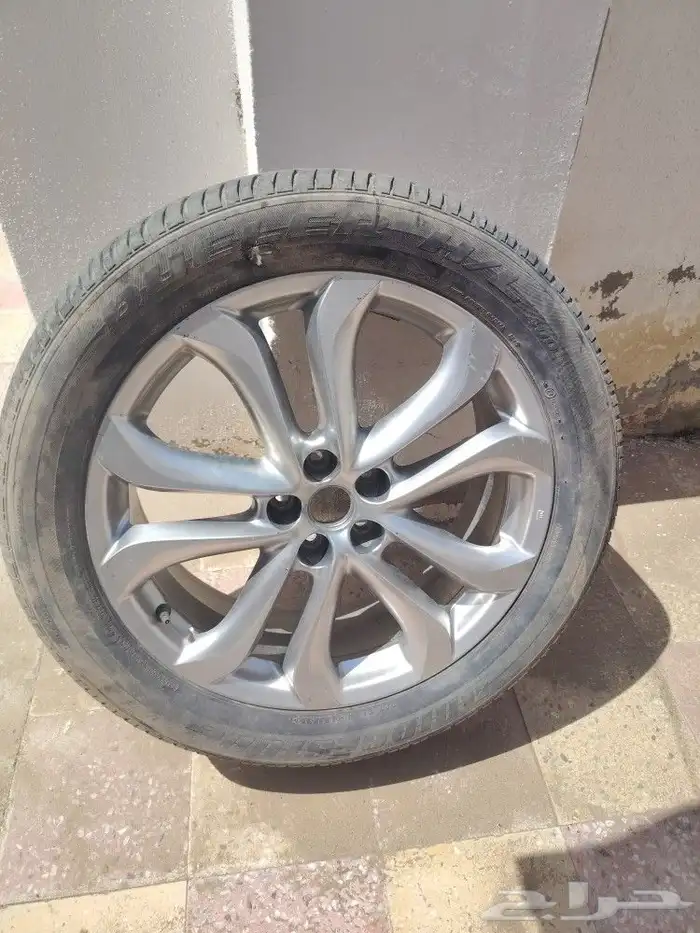 قطع مازدا مستعمل نظيف اصلي 23