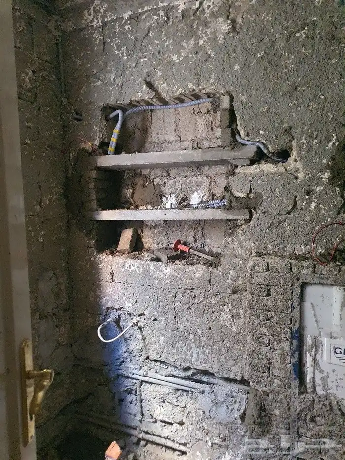 عازل اسطح ضمان 10 سنوات عوازل اسطح 27