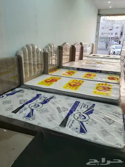 معلم تفصيل وتركيب ستائر 10