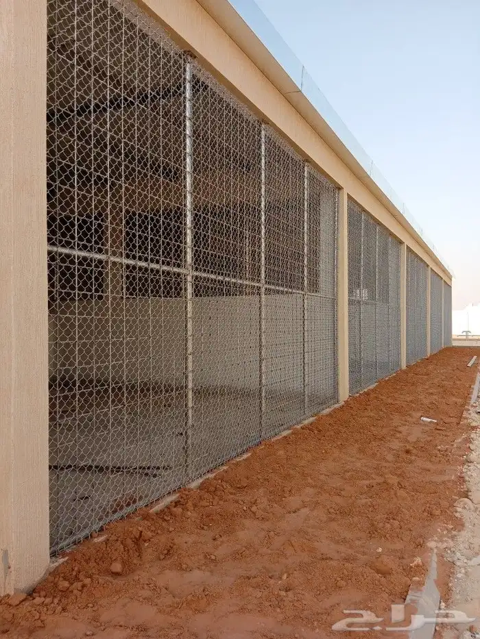مقاول شبوك وسياجات امنيه وزراعيه وهناجر 5