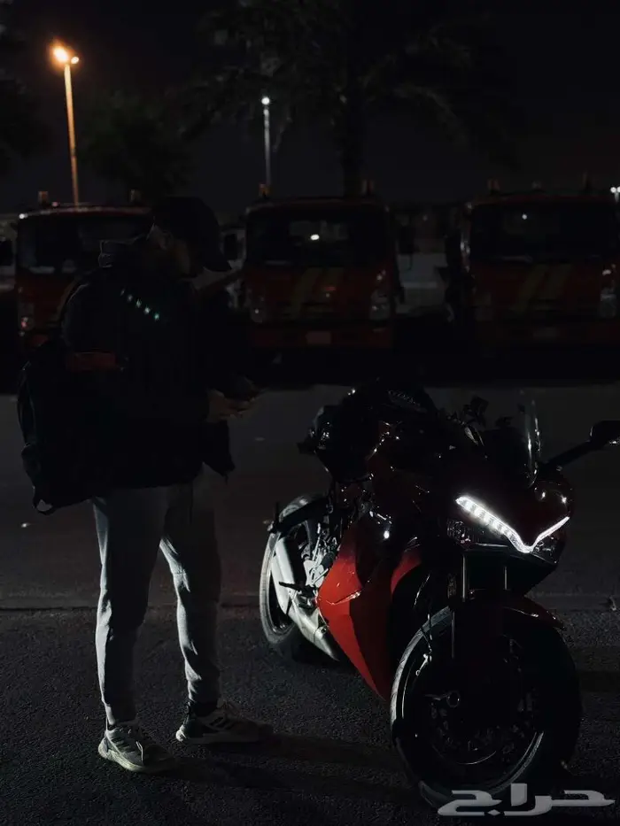 دباب دوكاتي Supersport 1000 cc موديل 2018 مخزن 4