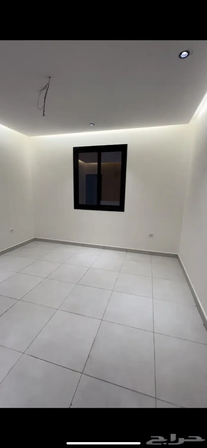 شقق للايجار شقة لايجار من 3 غرف في حي الجامعه 5