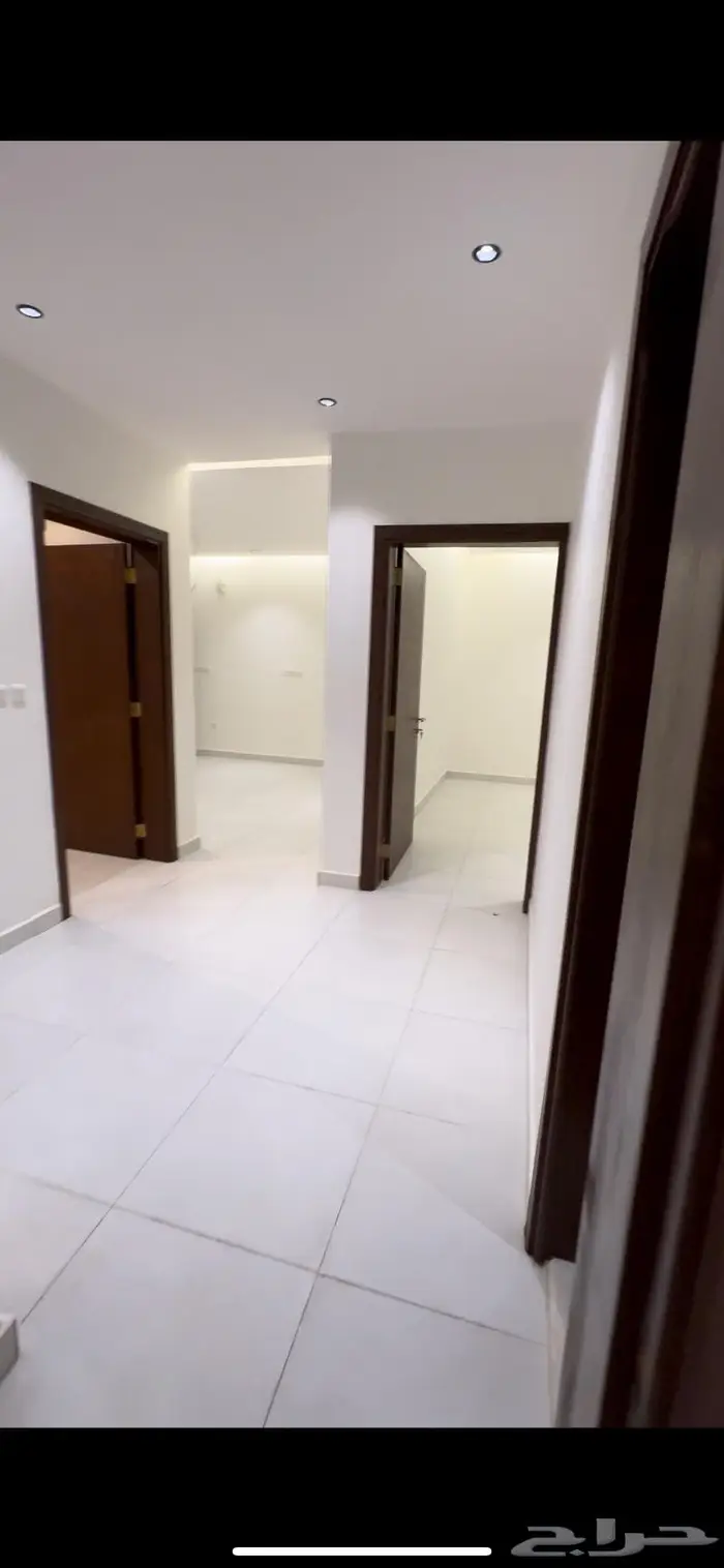 شقق للايجار شقة لايجار من 3 غرف في حي الجامعه 6