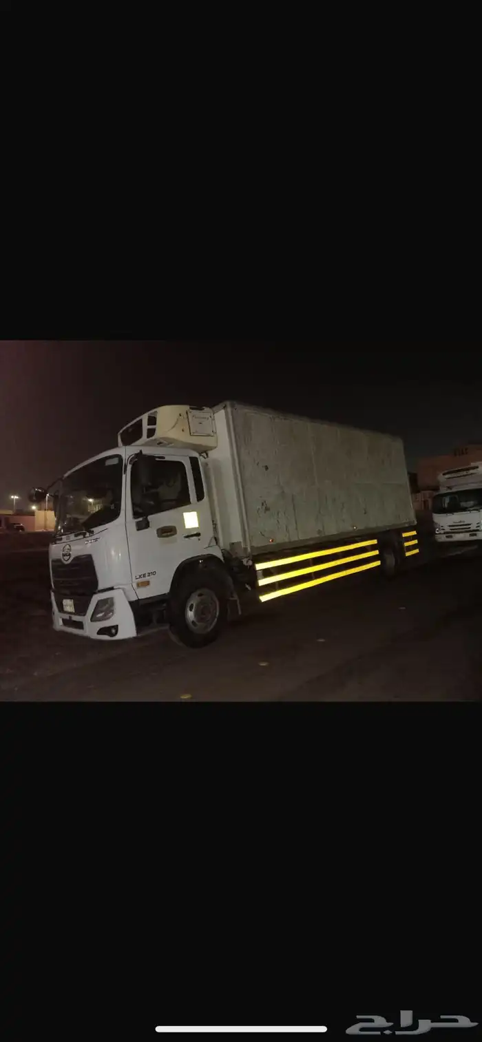 الايجار مع السايق 0