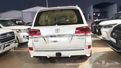 لاندكروزر GXR 2016 3