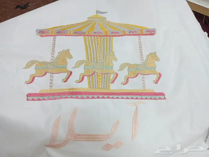 مطلوب مصمم ع مكينه تطريز 31