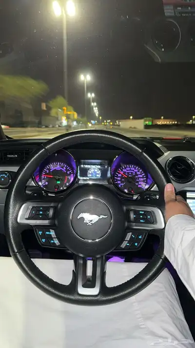 موستنق GT مخزن 32