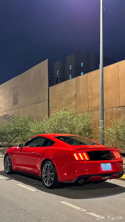 موستنق GT مخزن 21
