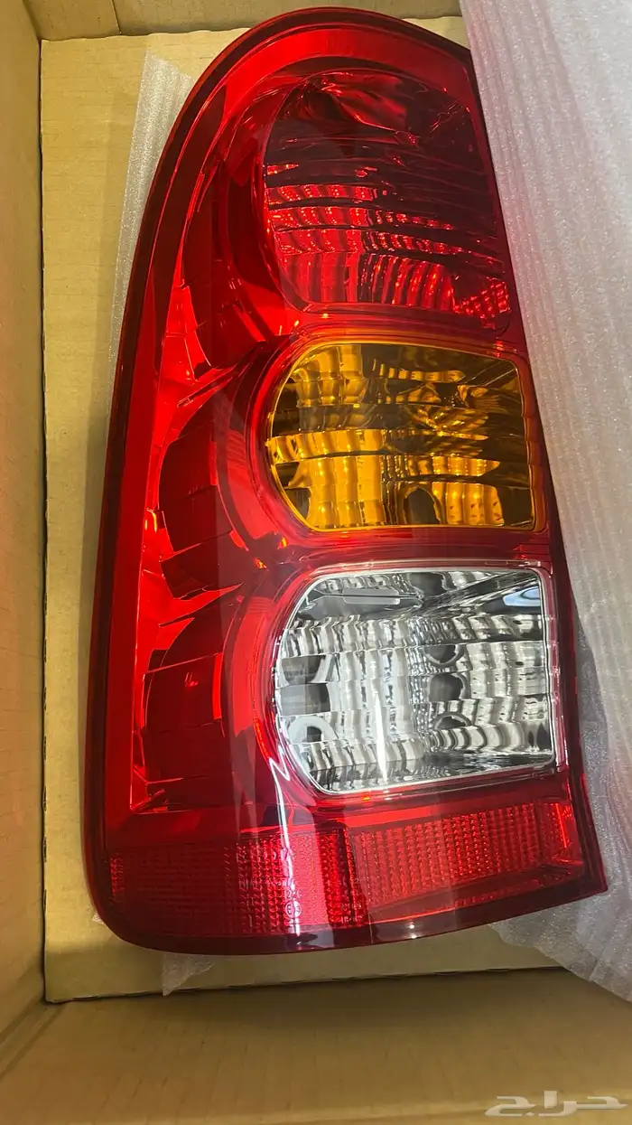 اسطبات وقطع هايلوكس 2