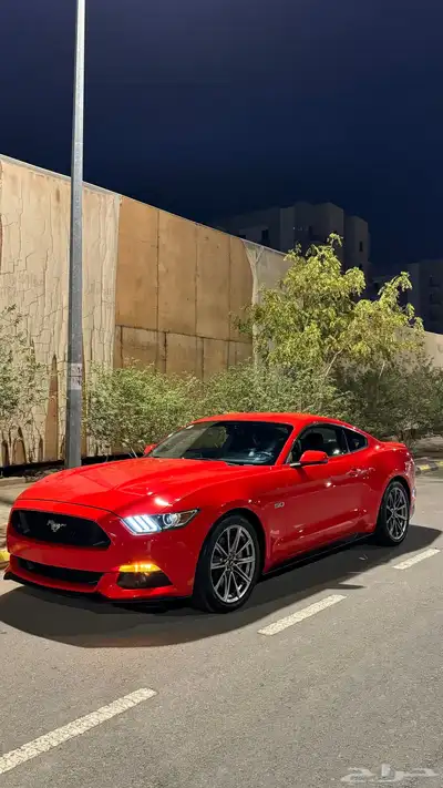 موستنق GT مخزن 17