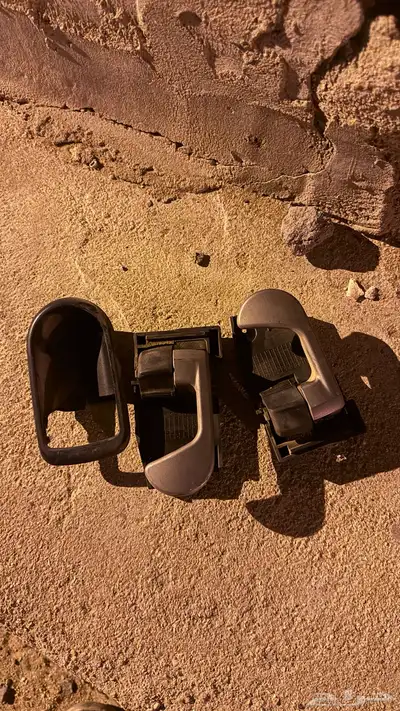للبيع مستوبيشي جلنت قطع غيار بدي وداخليه 10
