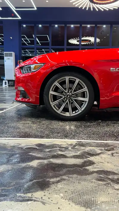 موستنق GT مخزن 35