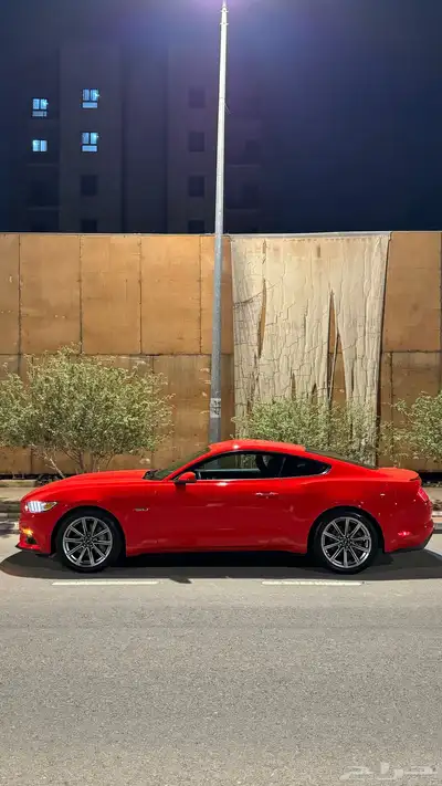 موستنق GT مخزن 0